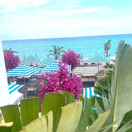 Azur Free Parking Free Wifi Apartament Nicea